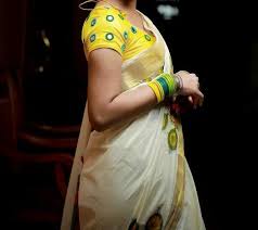 Settu mundu is the exquisite traditional clothing of women in kerala. 50 Pretty Kerala Saree Blouse Designs Keep Me Stylish