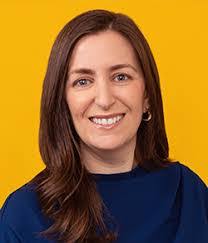 Iris Snyder's Instagram, Twitter & Facebook