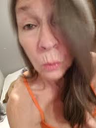 Amy Schultz's Instagram, Twitter & Facebook