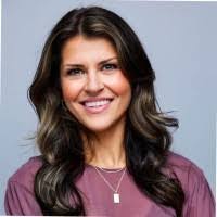 Kim Coakley's Instagram, Twitter & Facebook