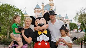 Frau hugh jackman mit herz. Nach 20 Jahren Ehe Hugh Jackman Und Seine Frau Deborra Lee Sind Super Happy