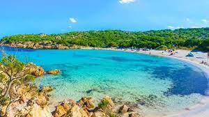Unsere wetterkameras zeigen das gegenwärtige wetter sowie die bedingungen vor ort. Die 32 Schonsten Strande In Italien Costa Kreuzfahrten