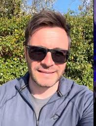 The imposters can only impersonate me but can't change the mind of people  who truly loves me, I remain the one and only Shane filan and if you love  me send me