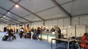 Wij stimuleren de sfeer van openheid en nieuwsgierigheid naar de ander. Brussels Airport Departure Hall Reopens Delta Staying Put For Now Delta News Hub