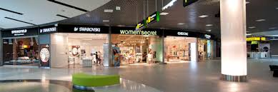 E o aeroporto de lisboa faz parte do grupo restrito de três lojas que, em portugal, disponibilizam as linhas de pronto a vestir e acessórios desta marca. Ana Rss Feeds Page 8 Ana Aeroportos De Portugal