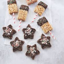 Etoiles Aux Rice Krispies Au Chocolat Coup De Pouce Desserts Soup And Sandwich Rice Crispy