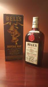 Bell S Royal Vat 12 Year Original Box C 1950 S Price At The Local Estate Sale 5 00 Http Ift Tt 2nkjdy3 Distilled Spirit Bell S Whiskey Strong Drinks