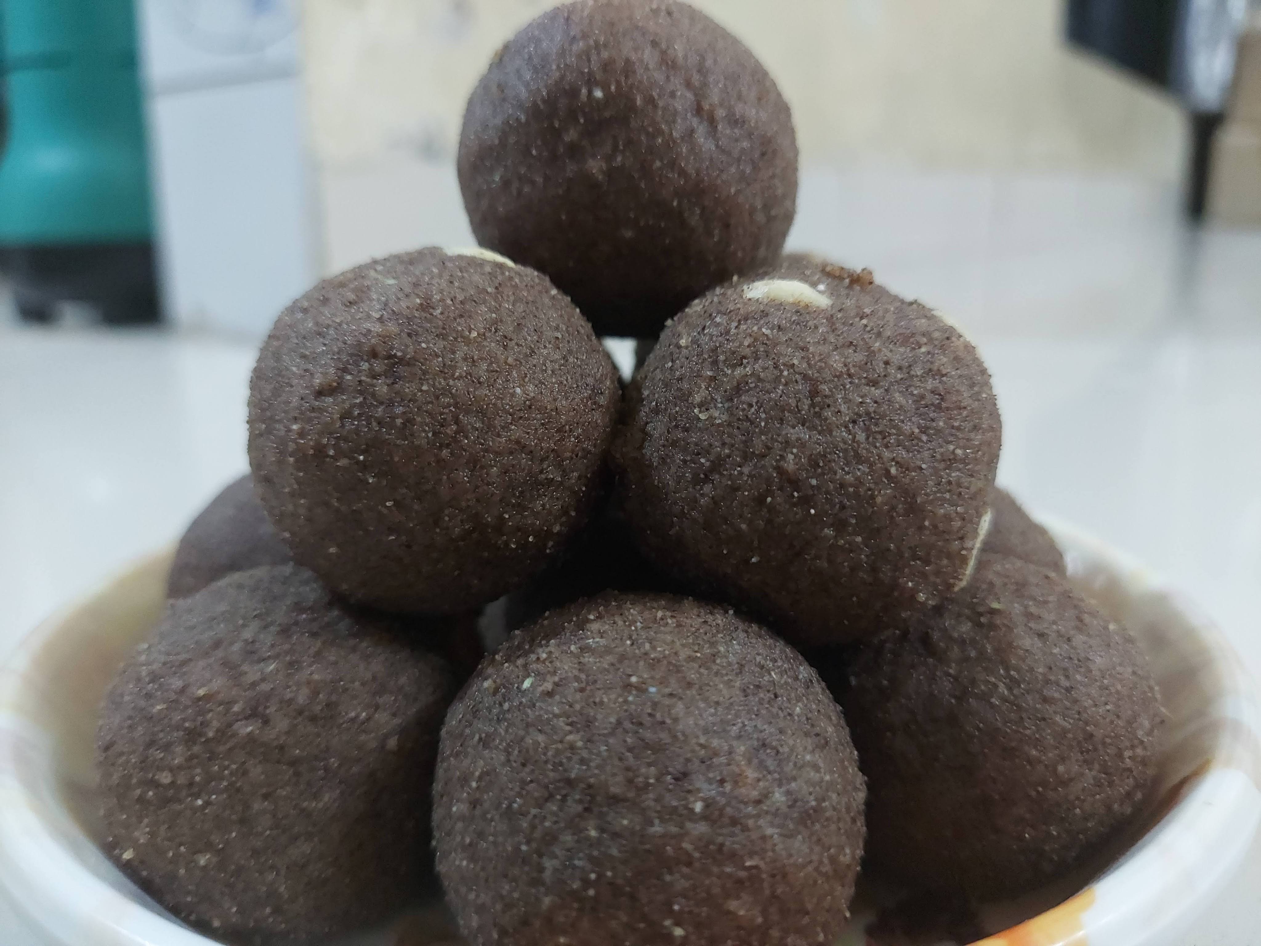 NACHNI LADU product image