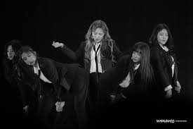 Billboard Has Crowned Red Velvet As The Best Idol Group Alive Red Velvet Red Velvet Seulgi Velvet