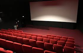 From friday may 21, all people aged 18 will be able to activate their culture pass. Un Pass Culture De 300 Euros Pour Tous Les Jeunes De 18 Ans Macommune Info