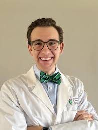 Hey everyone, we're going to do something a little different today. Garrett  and I will be doing a duel takeover where we will show you how our days are  similar yet different.