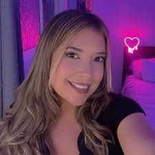 Karla J Lopez (@karlajlopez)