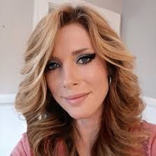 Rebekah Phipps's Instagram, Twitter & Facebook