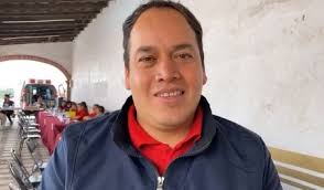 Tramposo y trácala, edil de Nativitas repartió despensas a cambio de votos 