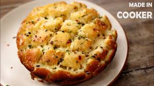 Pull Apart Garlic Bread In Cooker Easy No Oven Cheese Garlic Bread Recipe Cookingshooking Pull Apart Garlic Bread Garlic Bread Recipe Garlic Cheese Bread