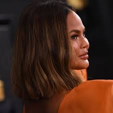 Trump's chrissy teigen twitter feud is as lopsided as it is revealing. Chrissy Teigen Loscht Twitter Account Die Erklarung Ist Emotional Gala De
