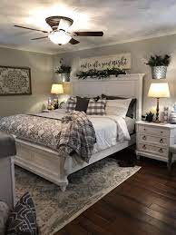 Pin By Sue Hudgins On Things My Mom Has Made Small Master Bedroom Farmhouse Bedroom Decor Rustic Master Bedroom