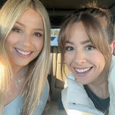 Happy Holidays!! 🎄 🎅🏻 Excited for 2025 😉