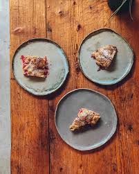 Das Nachmittagstief In Ein Nachmittagshoch Verwandeln Traubenstrudel Du Susses Ding Strudel Strudelteigziehen Diy Baking Food Sugar Cookie Tableware