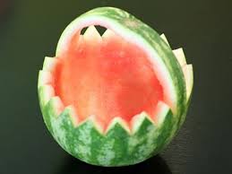 Decoupe D Une Pasteque En Forme De Corbeille Recette Pasteque Pasteque Fruit L Art Du Fruit