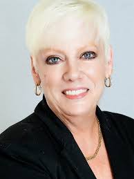 Sue Tabor's Instagram, Twitter & Facebook