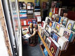 Casa del libro, librería líder en habla hispana, que brinda información y realiza envíos a los cin. El Rincon Del Lector Osdad Obra Social De Acogida Y Desarrollo Las Palmas De Gran Canaria
