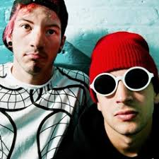 The name twenty one pilots was inspired by the arthur miller 1947 play, all my sons, a play about a man whose choice to send out faulty airplane parts for the good of his business and family. Stream Twenty One Pilots Car Radio Live At Fox Theater By Twenty One Pilots Live At Fox Theater Listen Online For Free On Soundcloud