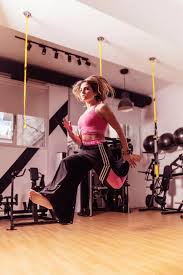 Τριάντα εννέα χώρες δεσμεύτηκαν χθες τρίτη, σύμφωνα με τον οηε, να χορηγήσουν 439 εκατομμύρια δολάρια σε περίοδο πέντε ετών σε Watch Us Move H Adidas Yposthrizei Tis Gynaikes Me Mia