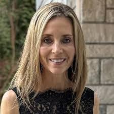 Leann Charles's Instagram, Twitter & Facebook