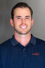 Ashley Breen's Instagram, Twitter & Facebook