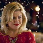 Kelly Clarkson's Cautionary Christmas Music Tale