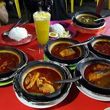 Ikuti kami di facebook, youtube, twitter, and instagram untuk berita terkini setiap hari. Asam Pedas Claypot Klebang Food Truck Facebook