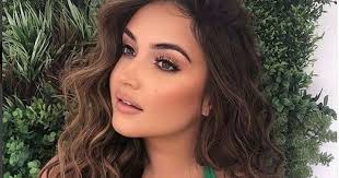 Courtney Love dedicates heartfelt message to Kurt…