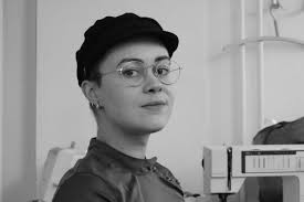 BACTERIA — Compañía Kaari & Roni Martin