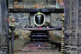 Tarakeshwara Temple : A Lesser Known ...