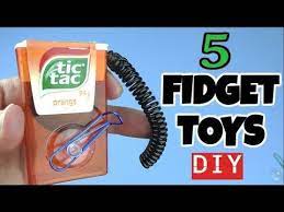 5 Easy Diy Fidget Toys Diy Toys For Kids To Make Stress Relievers Diys Paper Clip Cardboard Lids Youtube Diy Fidget Toys Fidget Toys Homemade Fidget Toys