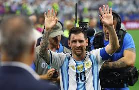 Lionel Messi and Miroslav Klose Share Emotional Call After Record-Breaking Goal