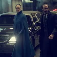 S'il vous plaît partager www.seriestreaming.cc avec vos amis. The Handmaid S Tale Recap Season 2 Episode 9 The Lady S Not For Turning The Handmaid S Tale The Guardian