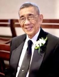 Abby Santiago's Instagram, Twitter & Facebook