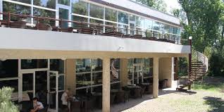 2d complex 3 stars is located near the central area of the resort, in the vicinity of decebal and sulina hotels. Hotel 2d Resort And Spa 3 Neptun Romania