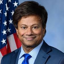 Lance Kingston's Instagram, Twitter & Facebook