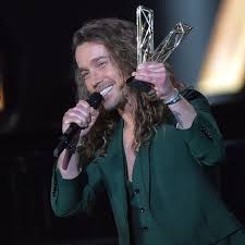 Последние твиты от camille lellouche (@camilellouche). Cherie Belgique Voici Les Grands Gagnants Des Victoires De La Musique 2021