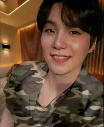 Suga or Justin Bieber #BTS. #justinbieber. #btsarmy