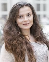 Understanding Consumer Choices in Multichannel Retailing