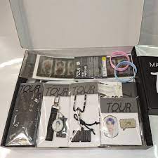 The kpop box, manila, philippines. Kpop Bangtan Boys Karte Der Seele Tour Geheimnis Geschenk Box Abonnement Box Jungkook V Jimin Keychain Papier Karten Shopping Bags Aliexpress
