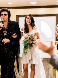 Graceland Wedding Chapel Elvis Vegas Wedding Dress Las Vegas Wedding Elvis Las Vegas Wedding Dresses