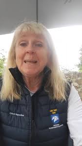 Yeah!! Vilken show Sarah Fredriksson på med Buber bjöd oss på!! 💦👙Vi  tackar så mycket för den. 👍👍👍I sällskap med Caroline Franzén på Burning  Raine på väg in till första grind. 4