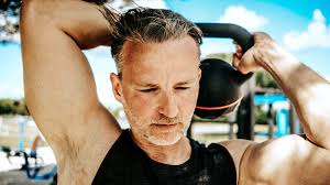 Forget squats and lunges—strengthen your body with this 20-minute  knee-friendly workout