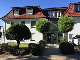 Mehr daten und analysen gibt es hier: 3 Zimmer Wohnung Zu Vermieten Kirchhofsweg 1a 32457 Porta Westfalica Hausberge Porta Westfalica Mapio Net