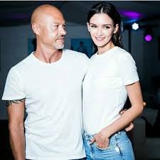 Федор бондарчук родился 9 мая 1967 г. Fedor Bondarchuk I Paulina Andreeva Sygrali Svadbu V Pitere Radio Romantika